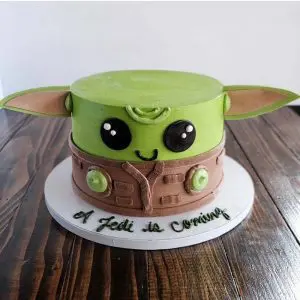 Baby yoda cake